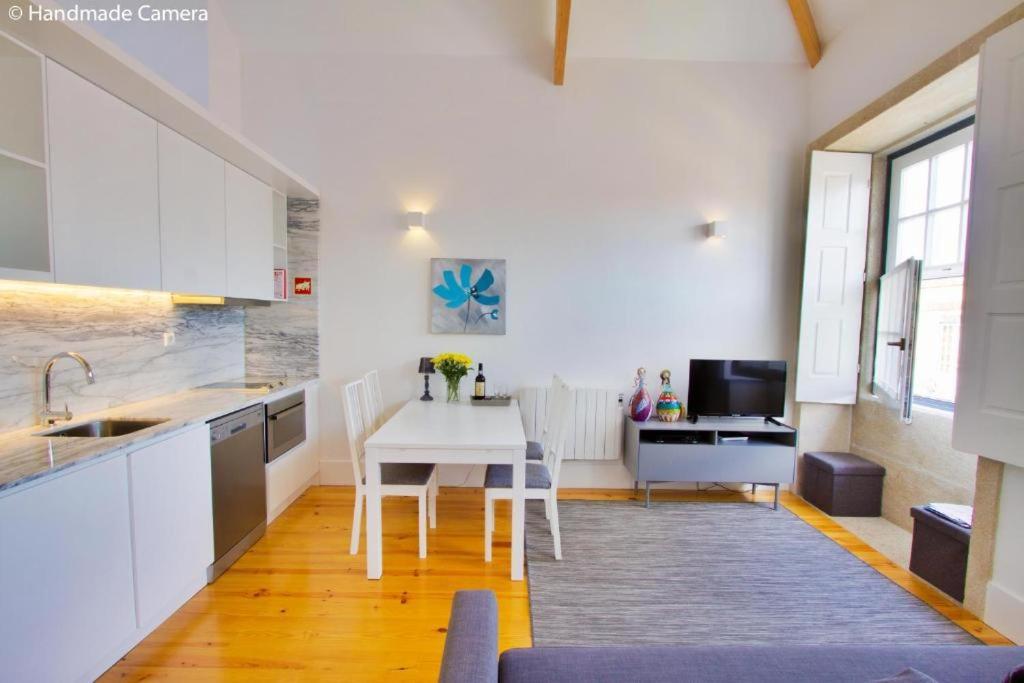 Inside Porto Apartments - Flores Экстерьер фото